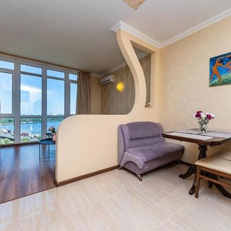 Apartments With Crazy Panoramic View Of The Dniepr Киев Экстерьер фото