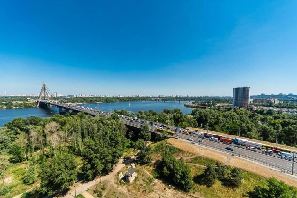 Apartments With Crazy Panoramic View Of The Dniepr Киев Экстерьер фото