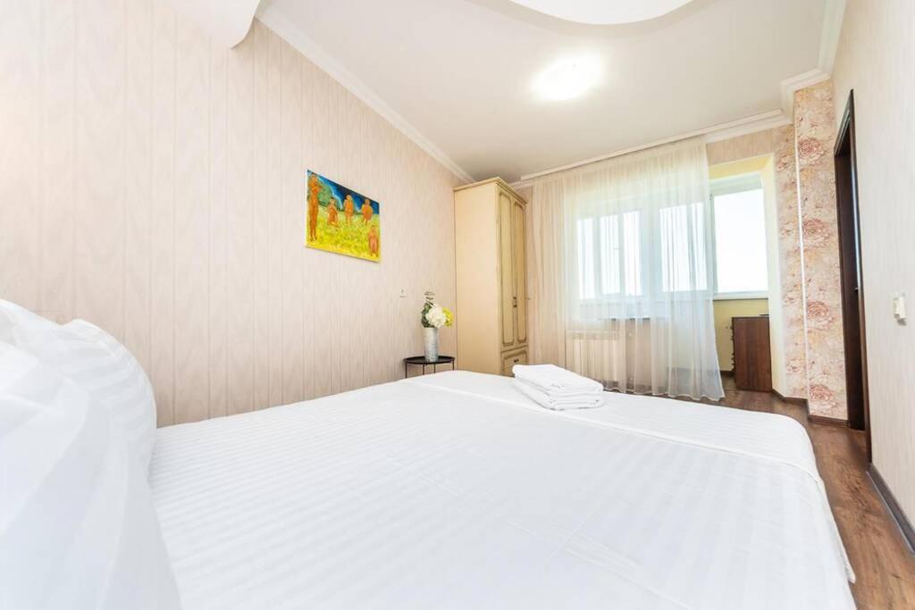 Apartments With Crazy Panoramic View Of The Dniepr Киев Экстерьер фото